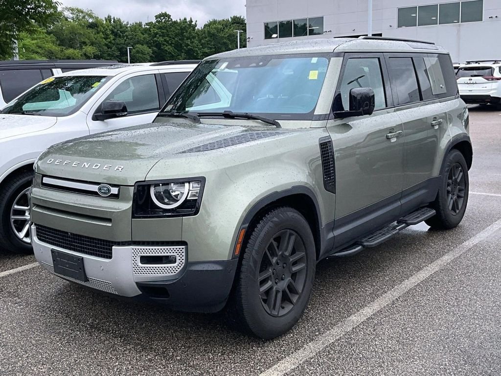 Used 2020 Green Land Rover S image 3