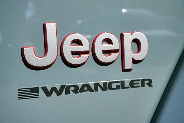 New 2026 Anvil Clear-Coat Exterior Paint Jeep Rubicon X image 12