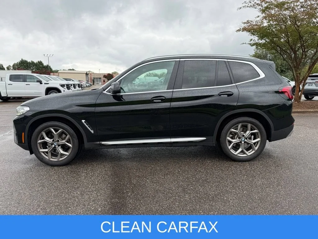 Used 2023 Black BMW sDrive30i image 5