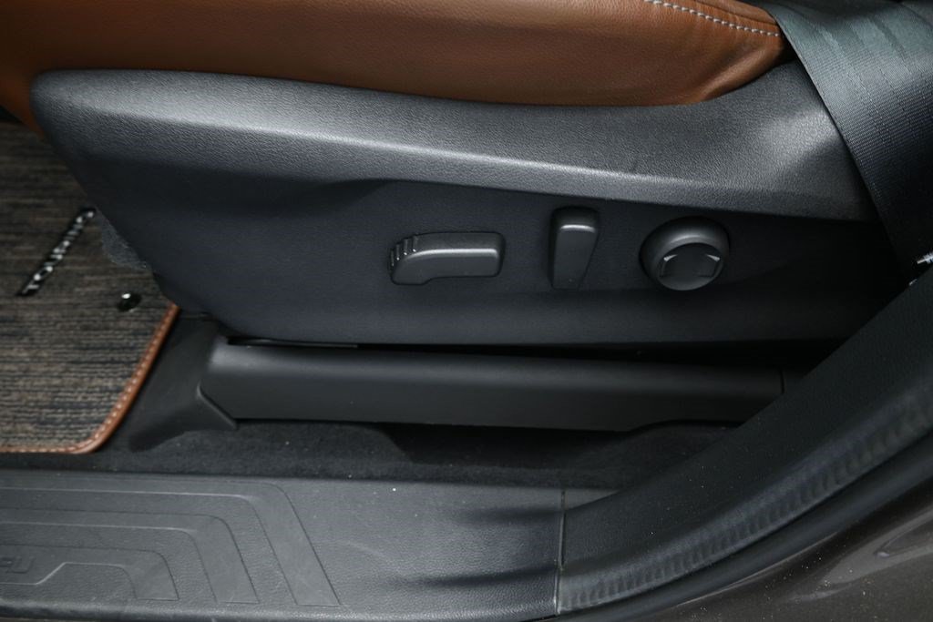Certified Used 2022 Brilliant Bronze Metallic Subaru Touring image 24