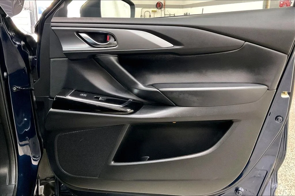 Used 2023 Blue Mazda Touring image 24
