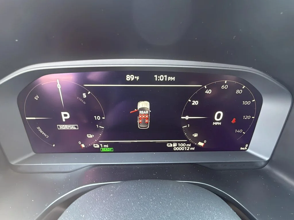 New 2026 Graphite Gray Mitsubishi SE S-AWC image 13
