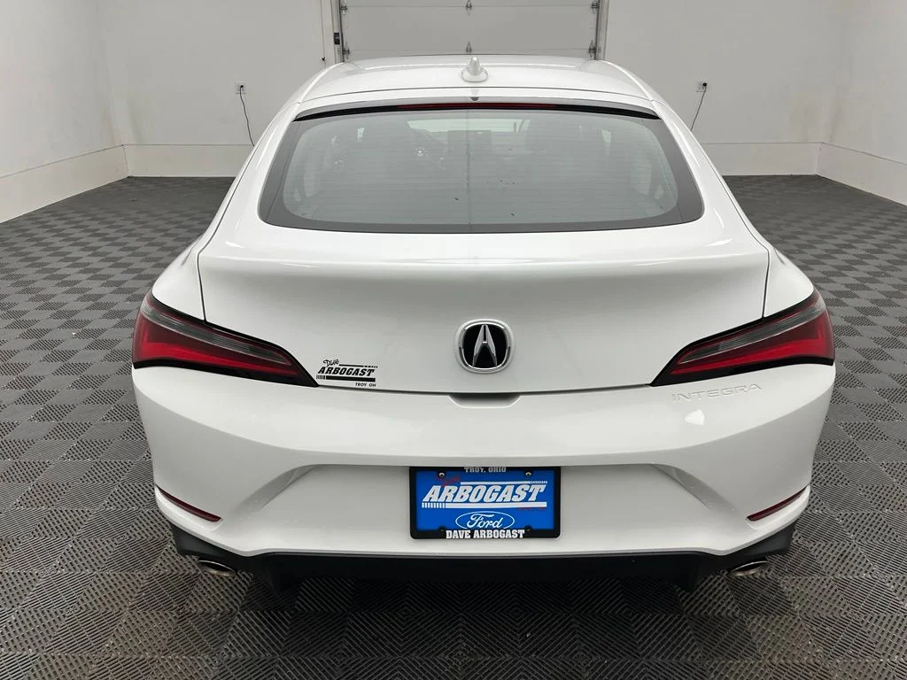 Used 2023 White Acura Base image 9