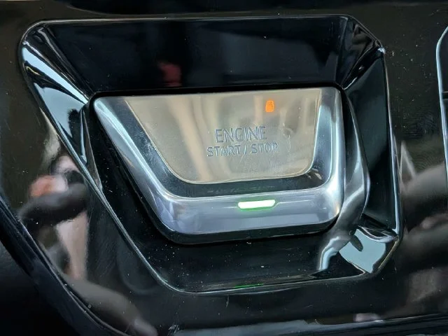Used 2025 Gray GMC AT4 image 30