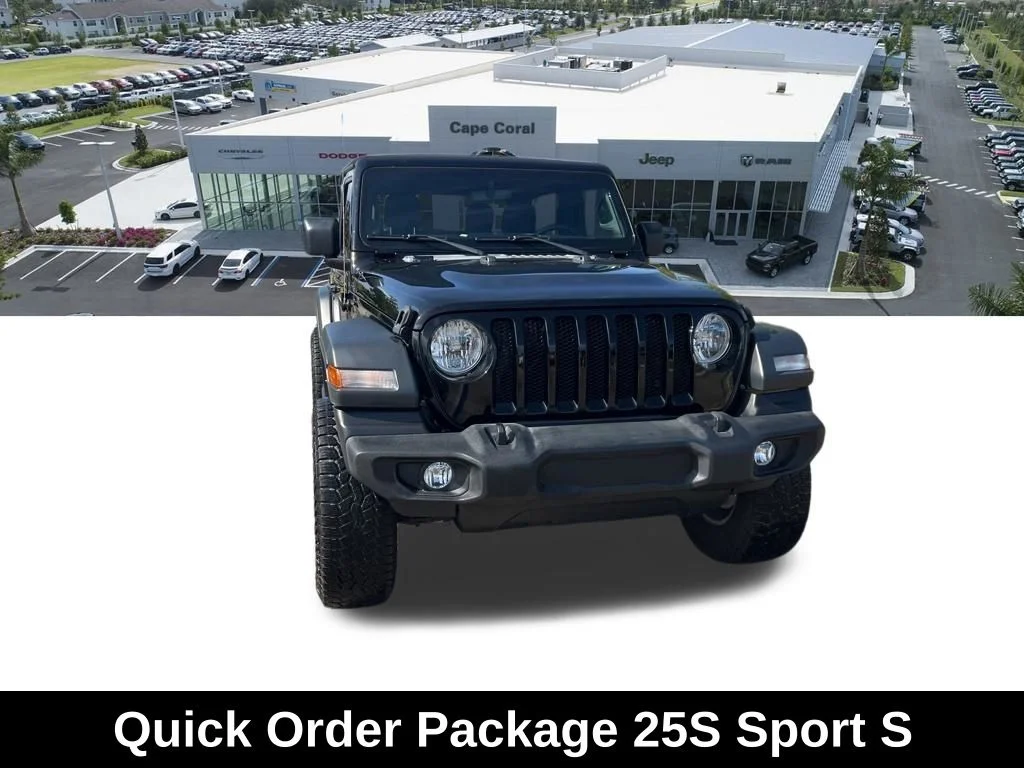 Used 2023 Black Jeep Sport S image 4