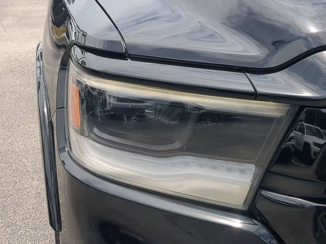 Used 2019 Black Ram Laramie image 10