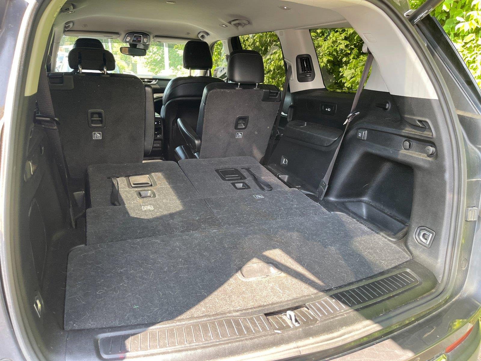 Used 2021 Baltic Gray Metallic Clearcoat Jeep Limited image 36