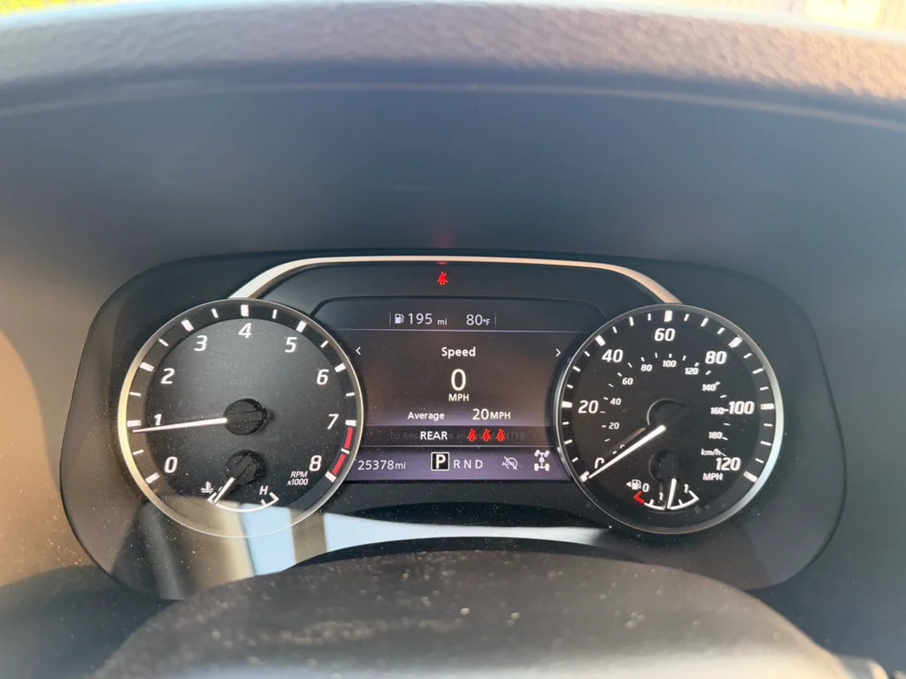 Used 2023 Glacier White Nissan SV image 10