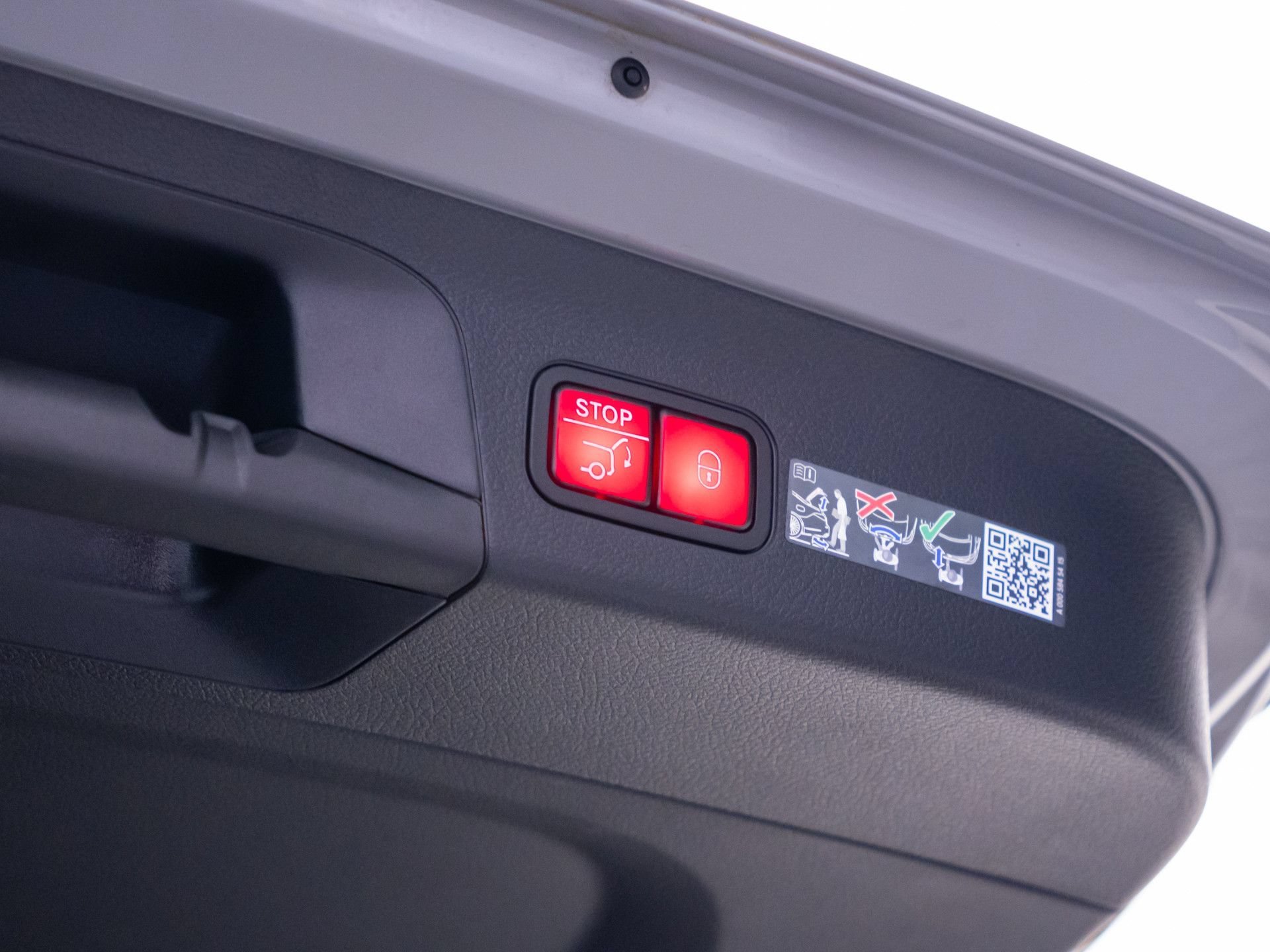 New 2026 MANUFAKTUR Alpine Grey Mercedes-Benz GLS 450 image 77