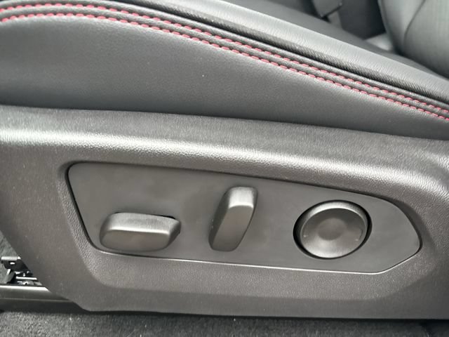 2026 GMC Canyon AT4X - Photo 12
