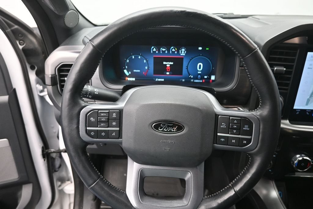 Used 2024 White Ford Lariat image 31