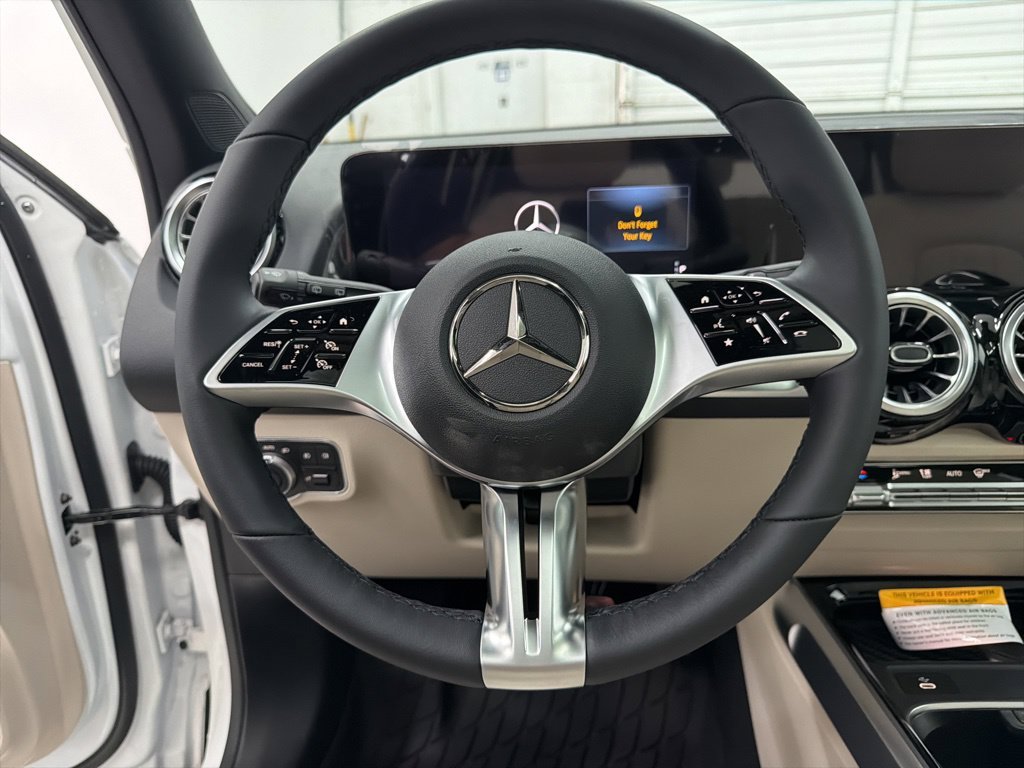 Used 2026 White Mercedes-Benz GLB 250 image 15