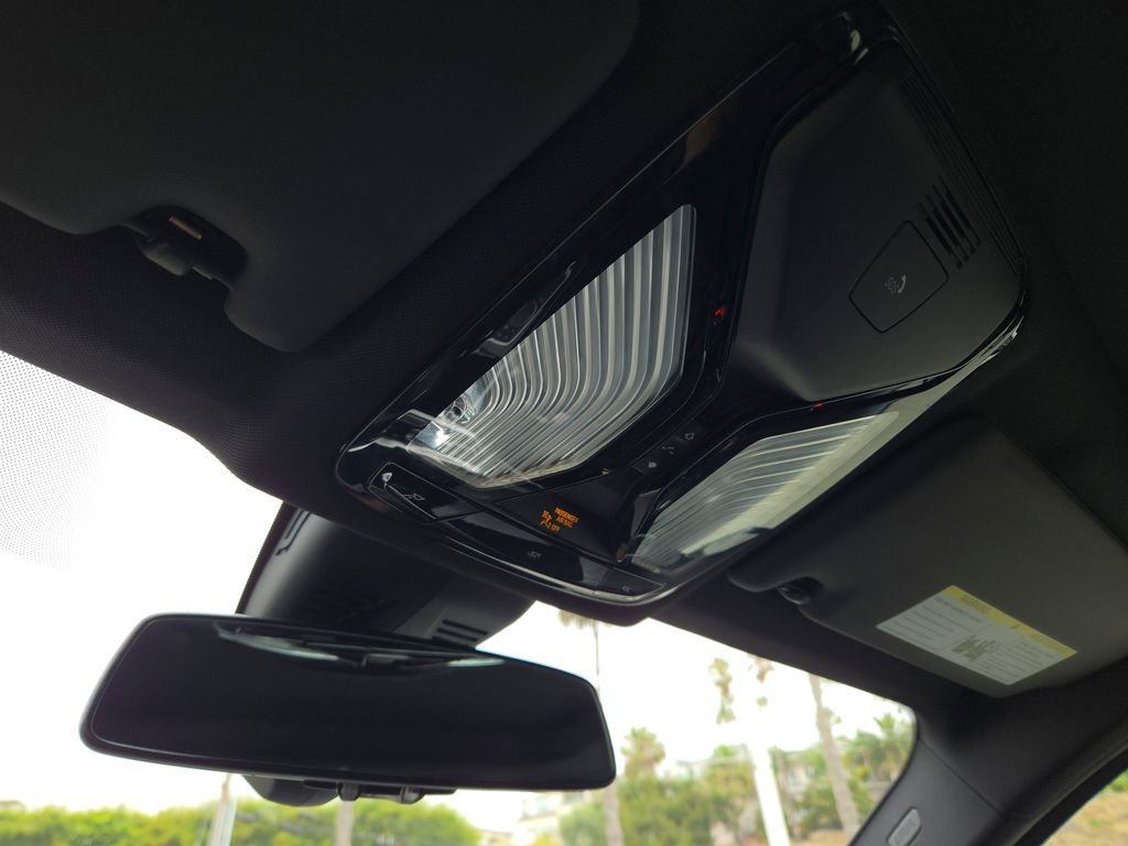 Used 2021 Jet Black BMW 330i image 14