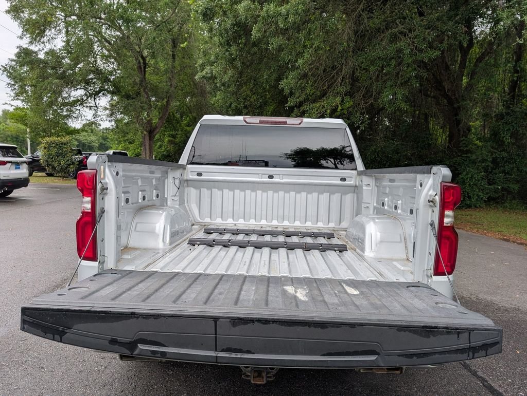 Used 2019 Silver Chevrolet RST image 30