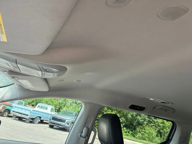 Used 2024 Silver Chrysler Touring L image 15