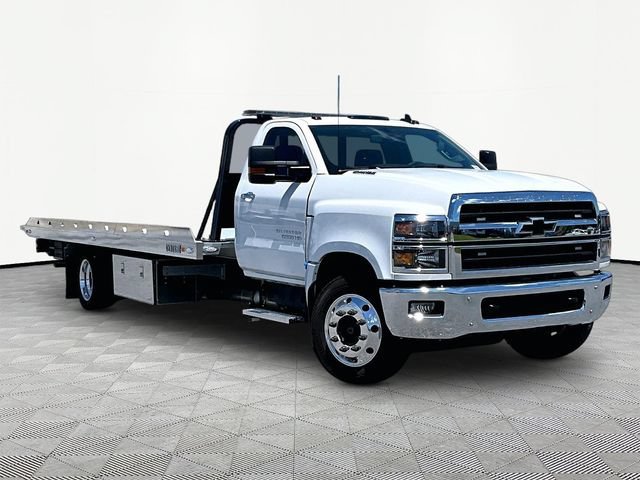 2025 Chevrolet Silverado 6500 HD LT