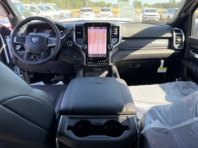 New 2026 Bright White Clear-Coat Exterior Paint RAM Laramie image 27