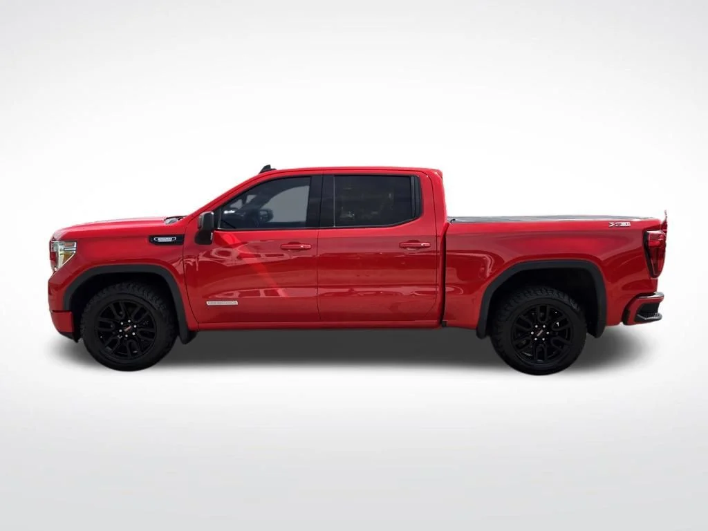 Used 2021 Red GMC Elevation image 9