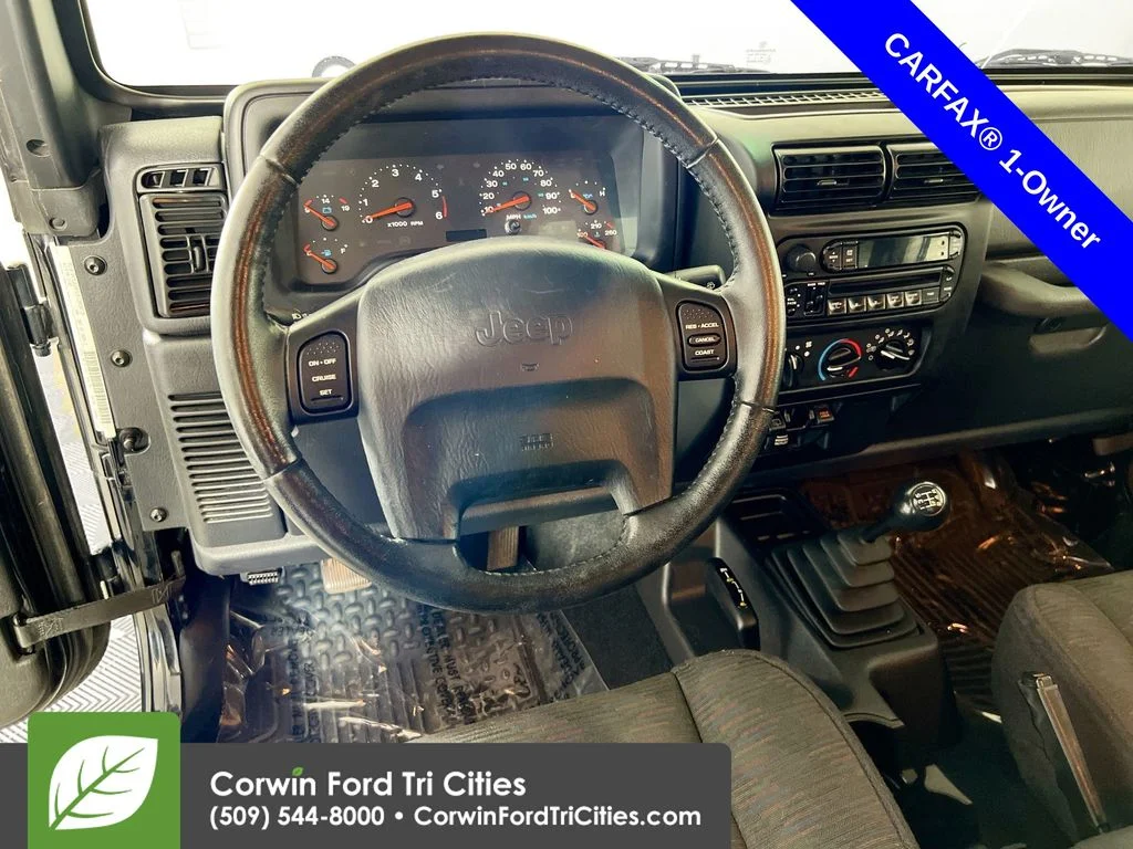 Used 2003  Jeep Rubicon image 20