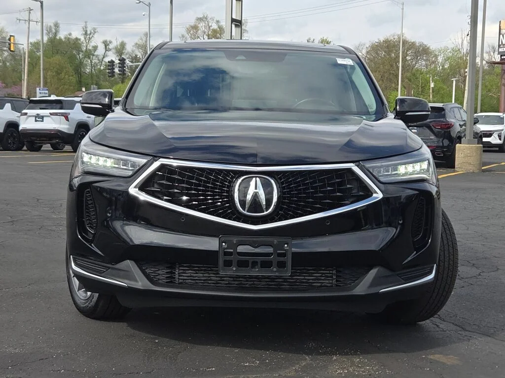 Used 2023  Acura Technology Package image 4