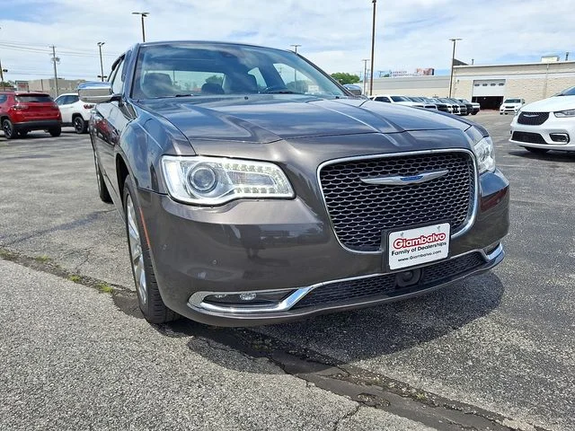 Used 2018 Gray Chrysler Limited image 2