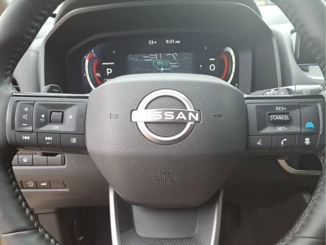 Used 2025 Silver Nissan SL Intelligent AWD image 14