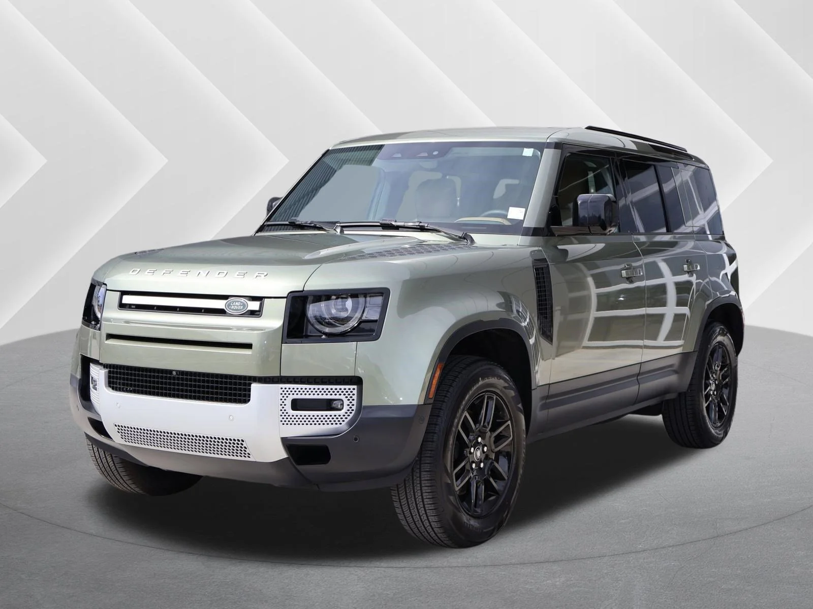 2025 Land Rover Defender 110 S P300's photo