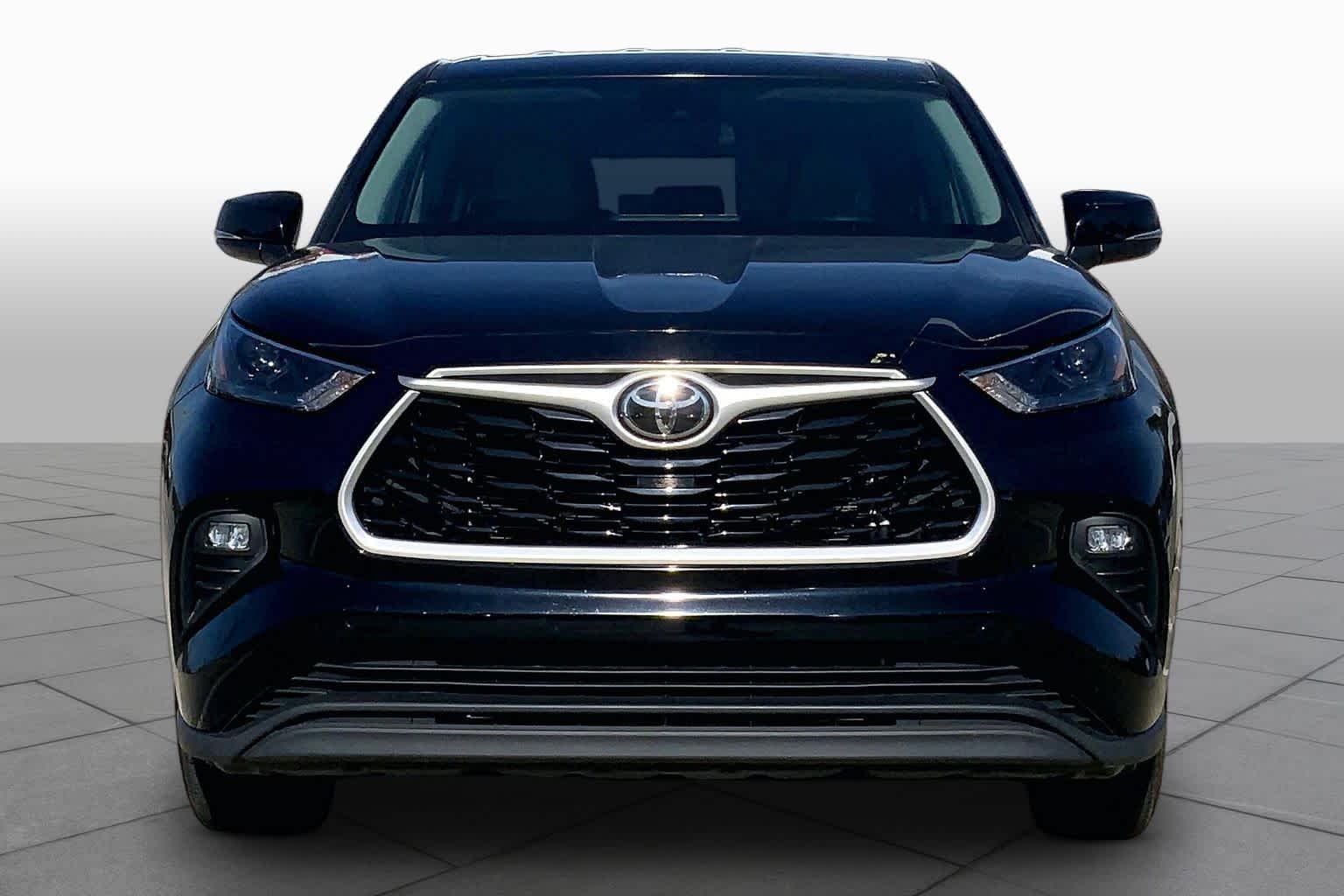 Used 2023 Midnight Black Metallic Toyota LE image 6