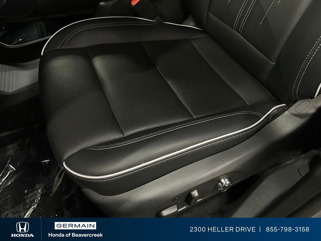 Used 2026 Moonstone Gray Metallic Buick Avenir image 19