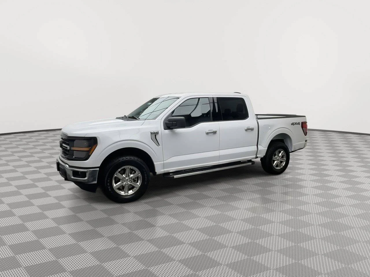 Used 2025 White Ford XLT image 33