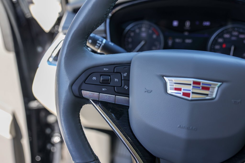 Certified Used 2022 STELLAR BLACK METALLIC Cadillac Premium Luxury image 14