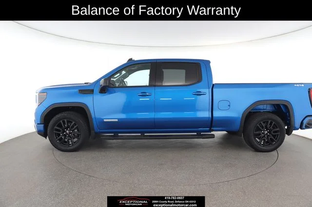 Used 2023 Blue GMC Elevation image 7