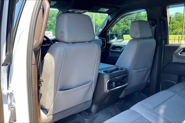 Used 2023 Iridescent Pearl Tricoat Chevrolet LTZ image 25
