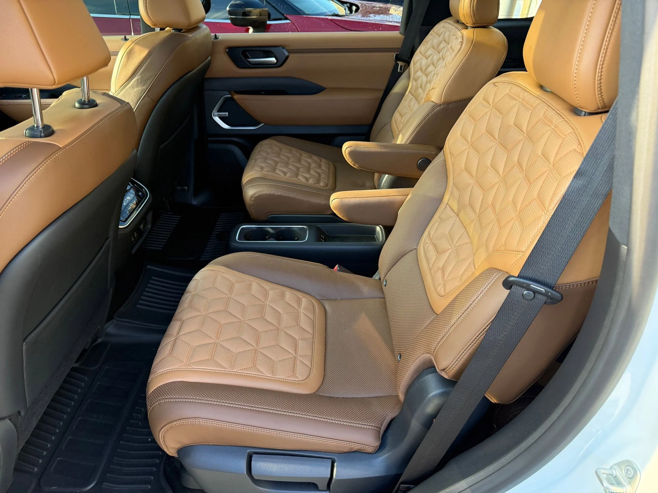 2026 Nissan Armada Platinum Reserve - Photo 16