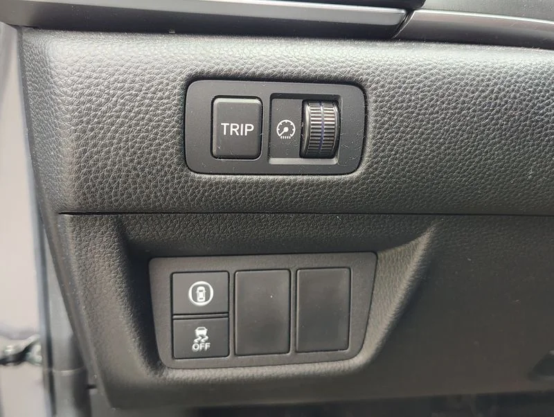 Used 2021 Gray Honda LX image 9