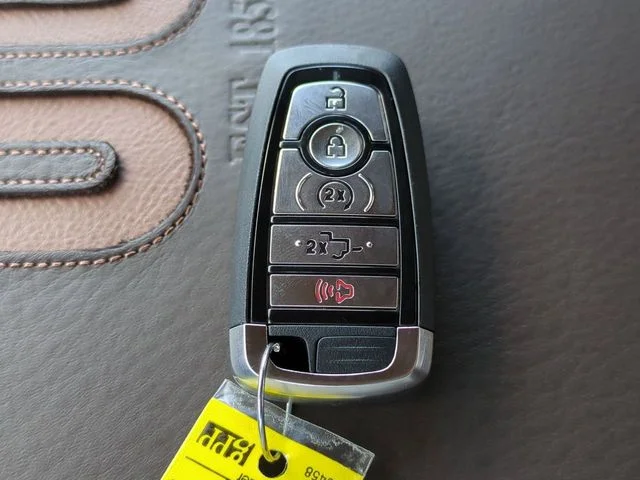 New 2026 Agate Black Metallic Ford F-250® King Ranch® image 29