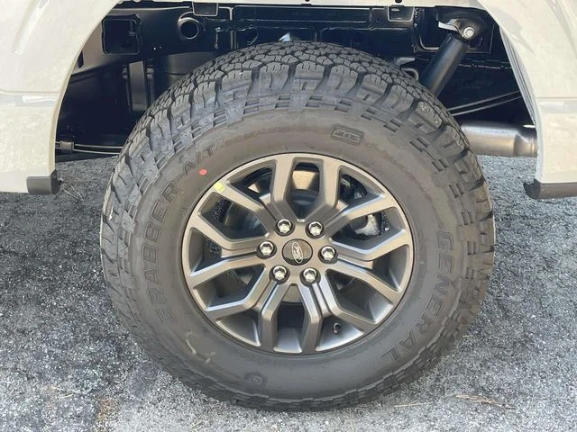 New 2026 Avalanche Ford Tremor® image 8