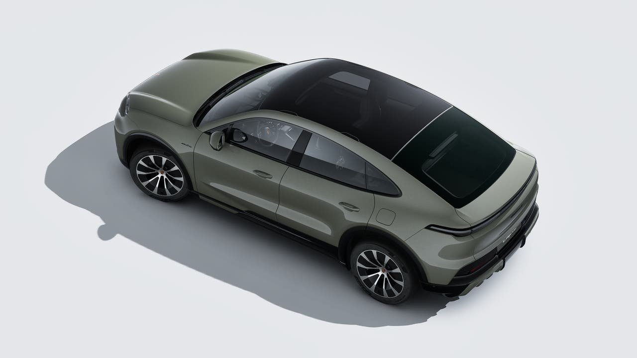 New 2026 Monteverde Metallic Porsche S Coupe Electric image 4