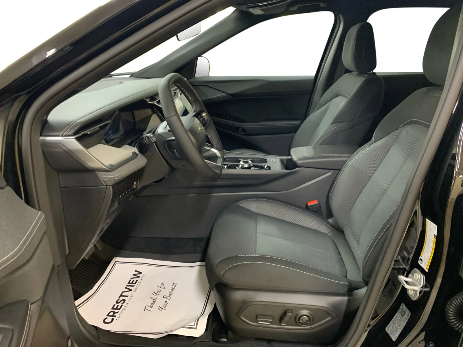 New 2026 Diamond Black Crystal Pearl Jeep Laredo image 10