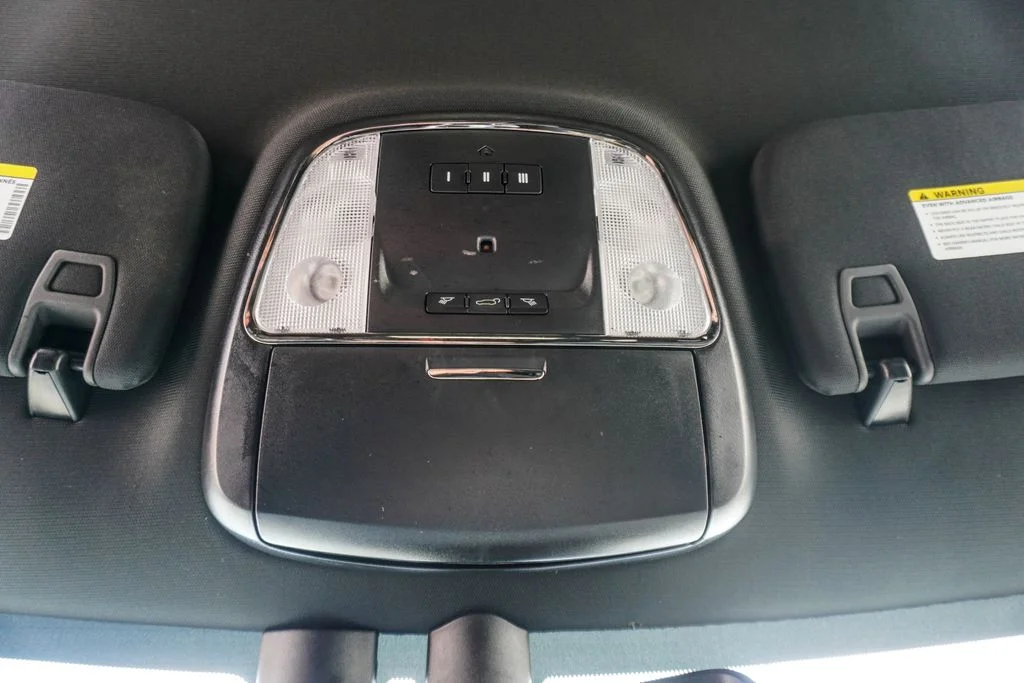 Used 2018 Black Jeep Trackhawk image 26