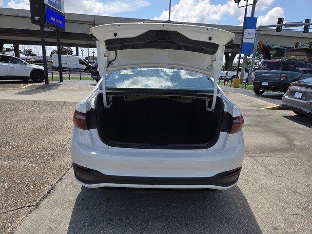 Used 2024 Opal White Pearl Volkswagen SE image 26