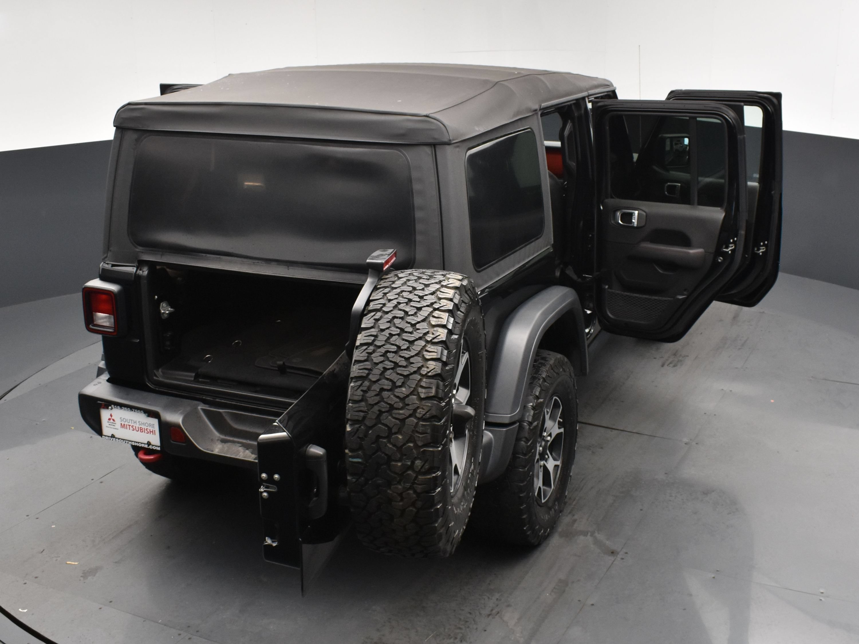 Used 2021 Black Clearcoat Jeep Unlimited Rubicon image 23