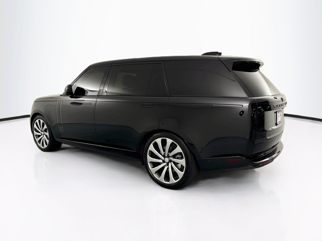 Certified Used 2025 Black Land Rover SE image 7