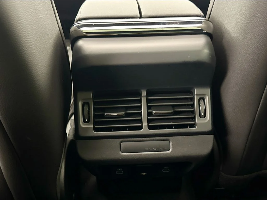 New 2026 Santorini Black Land Rover Core S image 26