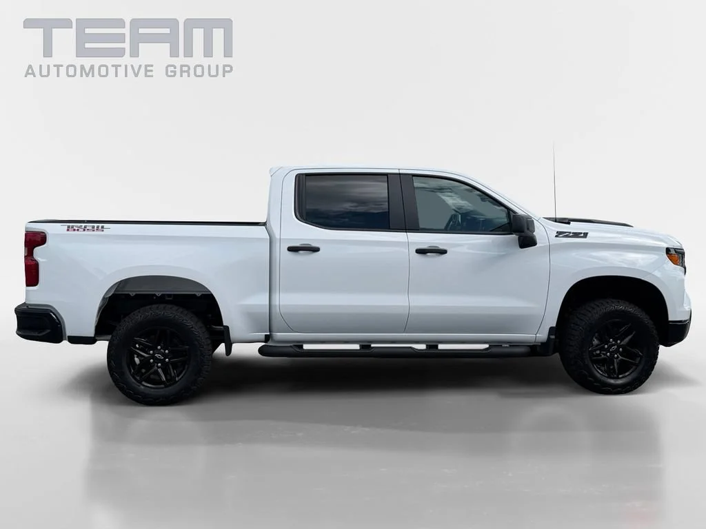 New 2026 Summit White Chevrolet Custom Trail Boss image 8