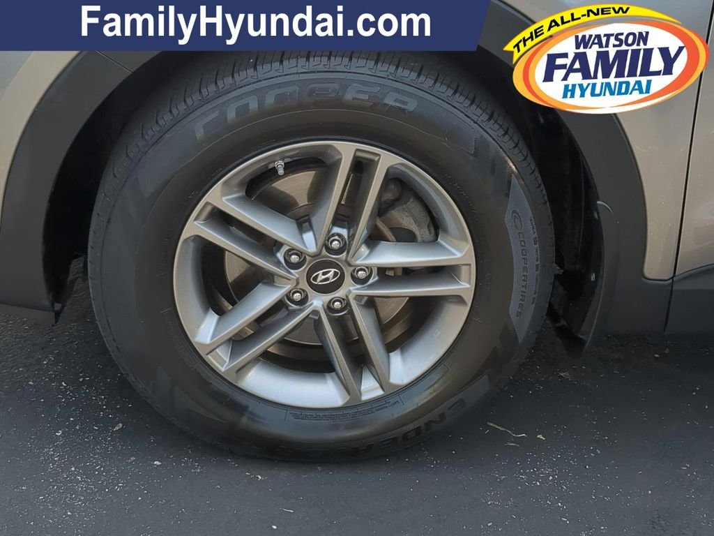 Used 2018 Gray Hyundai 2.4 Base image 9
