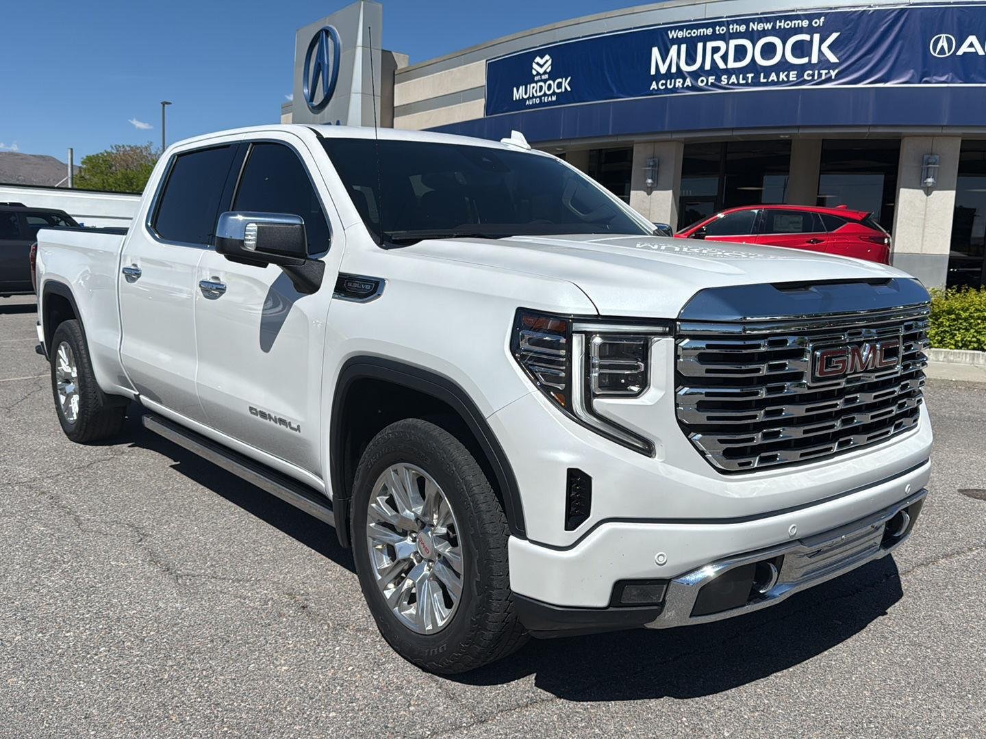 2022 GMC Sierra 4WD Crew Cab Short Box Denali's photo