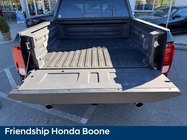 Used 2023 Black Honda RTL image 38