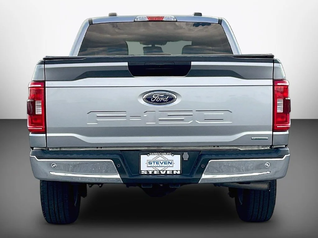 Used 2023 Silver Metallic Ford XLT image 5