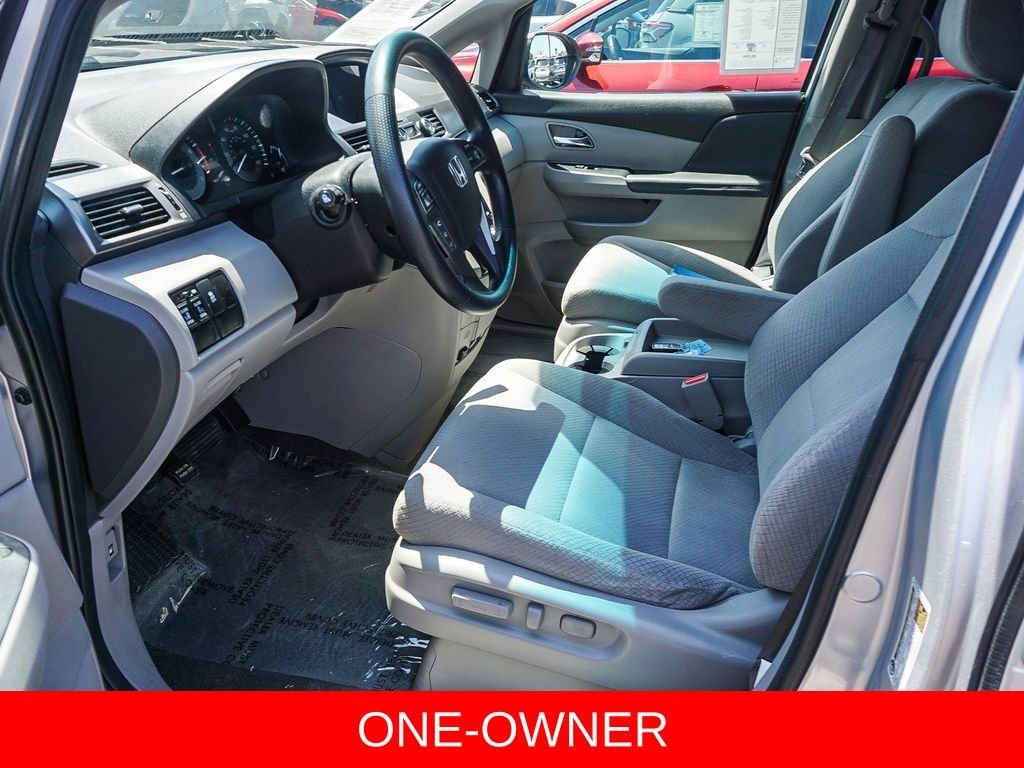Used 2015  Honda EX image 17